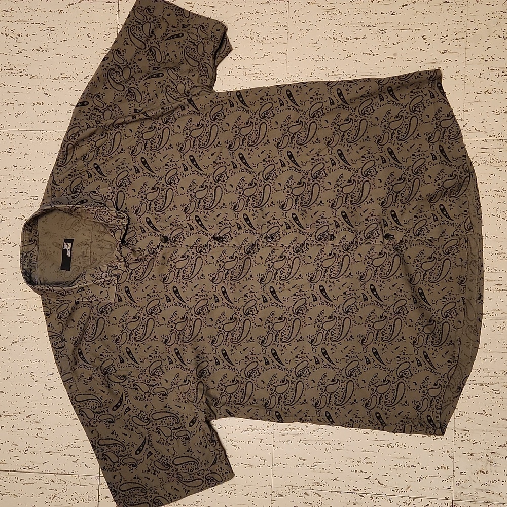 Love Moschino Brown Bandana Print Short Sleeve Button Down Casual Dress Shirt